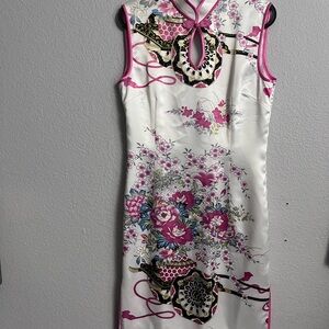 Elegant Floral Pink and White Dress